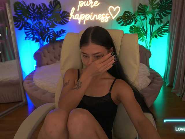 FataleNellie live cam on BongaCams