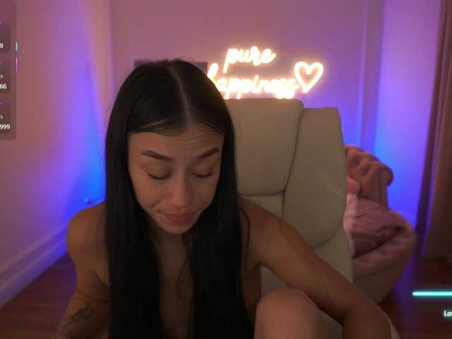 FataleNellie live cam on BongaCams