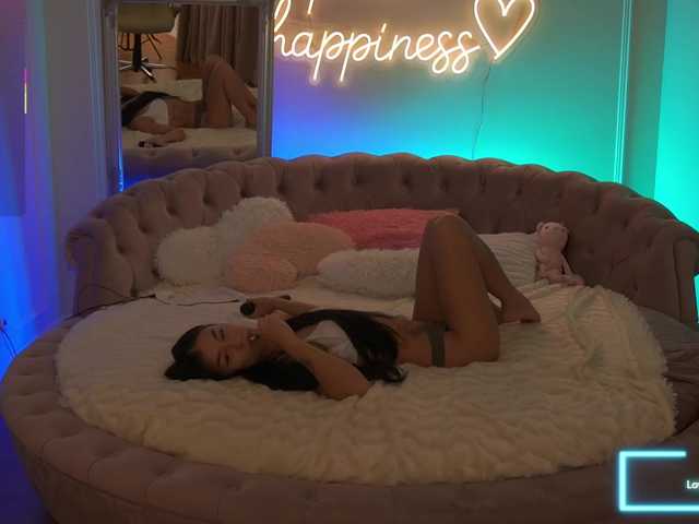 FataleNellie live cam on BongaCams