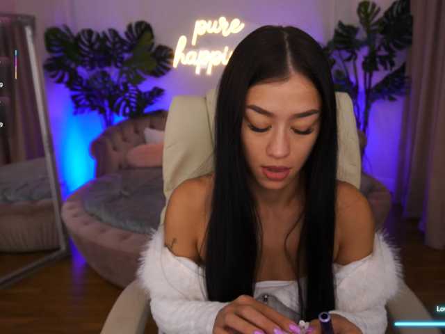 FataleNellie live cam on BongaCams
