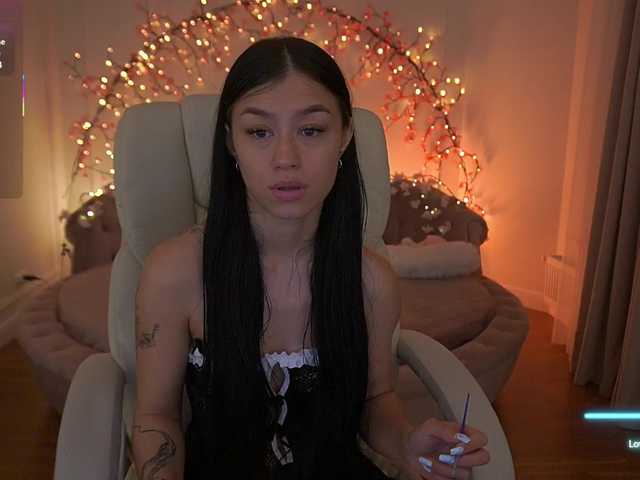 FataleNellie live cam on BongaCams