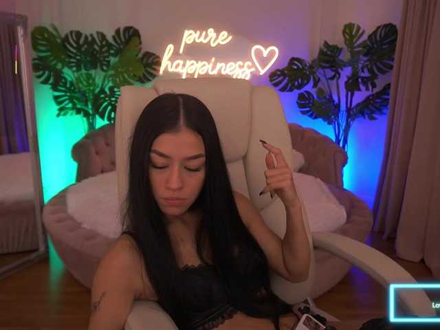 FataleNellie live cam on BongaCams