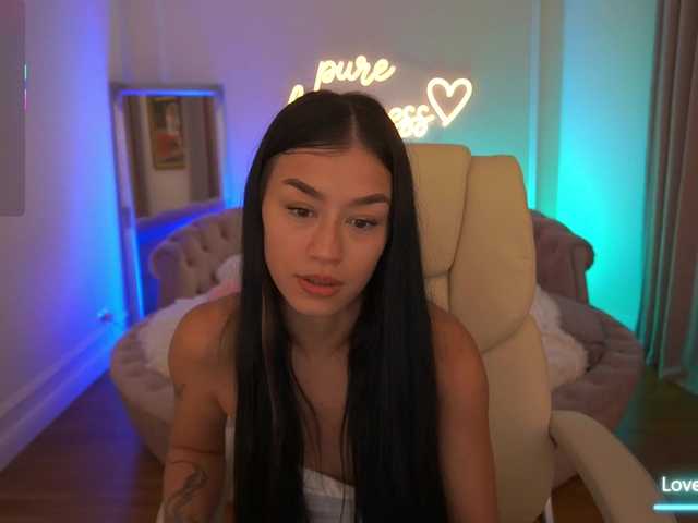 FataleNellie live cam on BongaCams