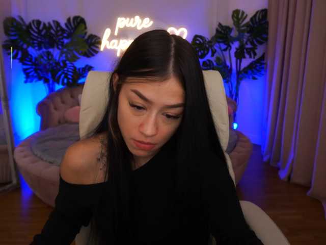 FataleNellie live cam on BongaCams