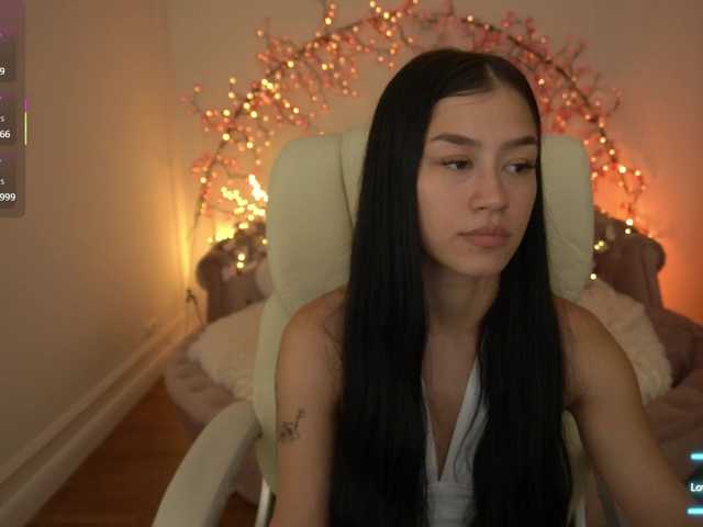 FataleNellie live cam on BongaCams