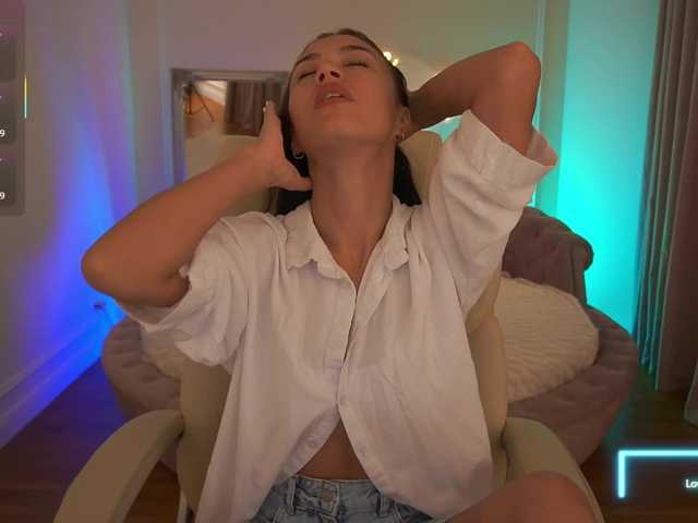 FataleNellie live cam on BongaCams