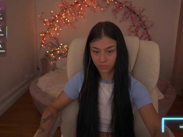 FataleNellie live cam on BongaCams