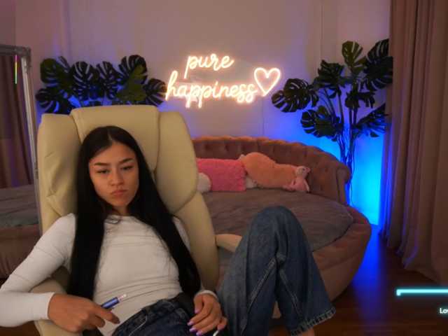 FataleNellie, live now on BongaCams