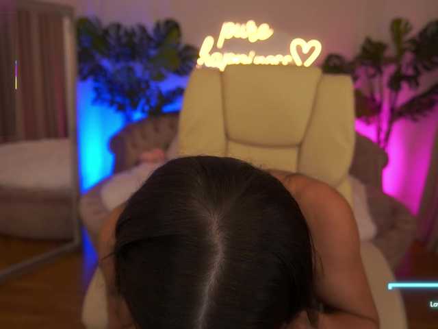 FataleNellie live cam on BongaCams