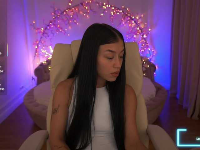 FataleNellie live cam on BongaCams