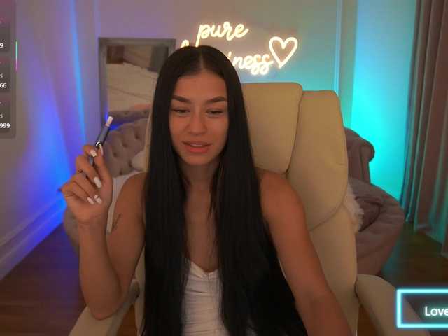 FataleNellie live cam on BongaCams