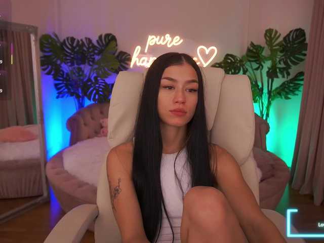 FataleNellie live cam on BongaCams