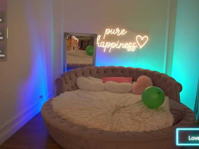 FataleNellie live cam on BongaCams
