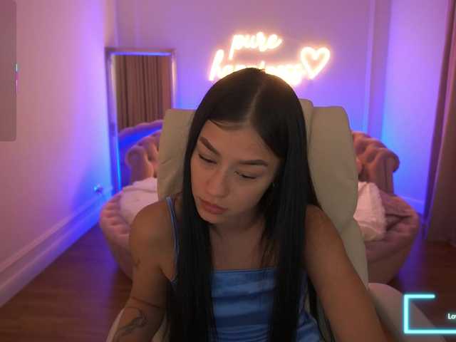 FataleNellie live cam on BongaCams