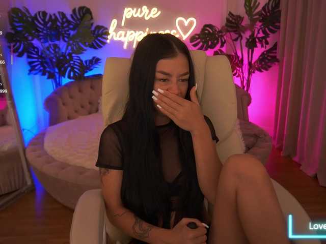 FataleNellie live cam on BongaCams