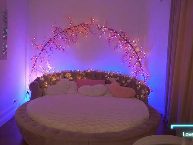 FataleNellie live cam on BongaCams
