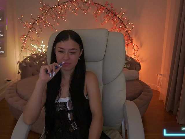 FataleNellie live cam on BongaCams