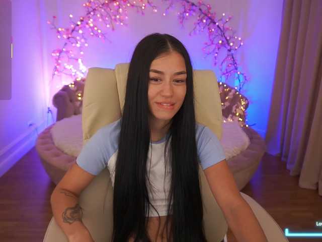 FataleNellie live cam