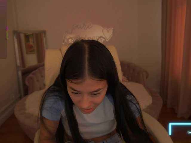 FataleNellie live cam on BongaCams