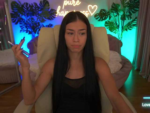 FataleNellie live cam on BongaCams