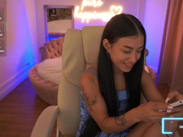 FataleNellie live cam on BongaCams