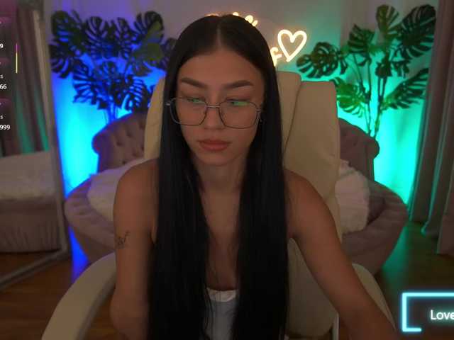 FataleNellie live cam on BongaCams