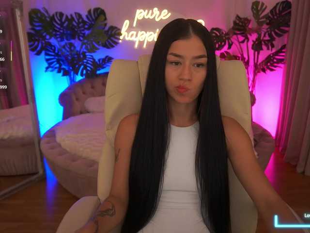 FataleNellie live cam on BongaCams
