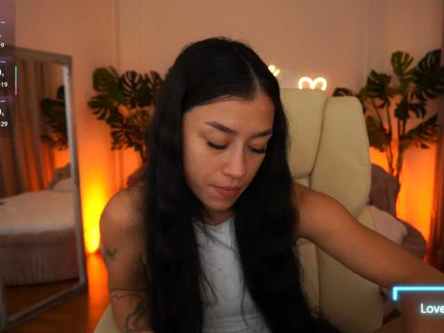 FataleNellie live cam on BongaCams