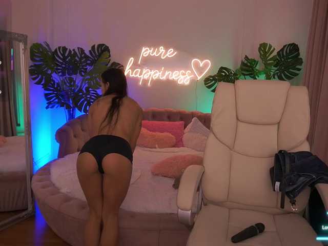 FataleNellie live cam on BongaCams