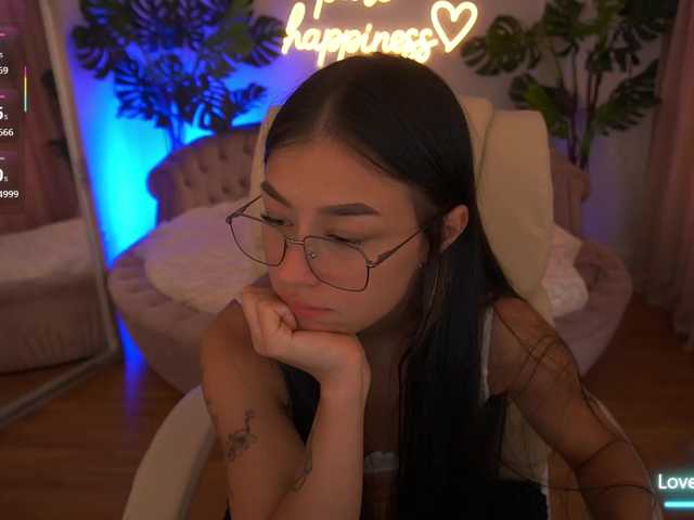 FataleNellie live cam on BongaCams