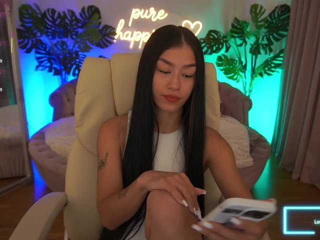 FataleNellie live cam