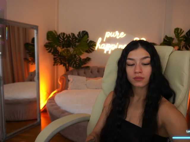 FataleNellie live cam on BongaCams