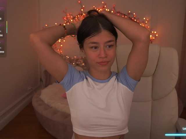 FataleNellie live cam on BongaCams