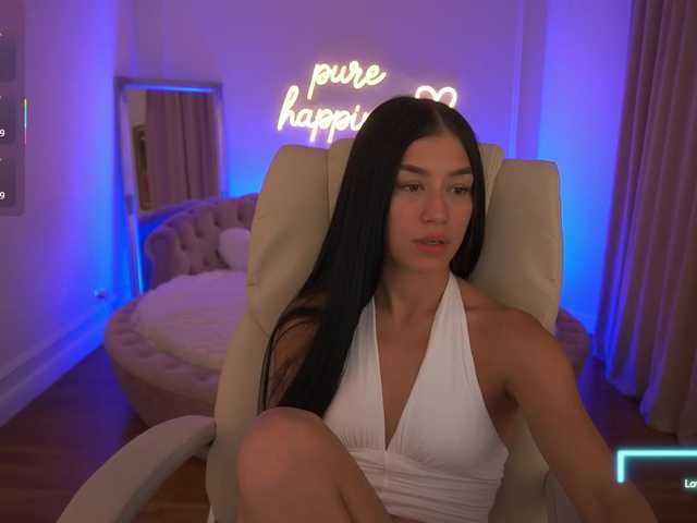 FataleNellie live cam on BongaCams