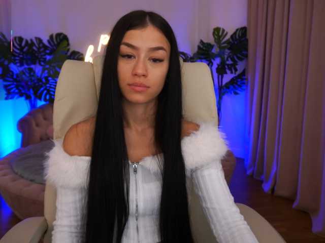 FataleNellie live cam on BongaCams