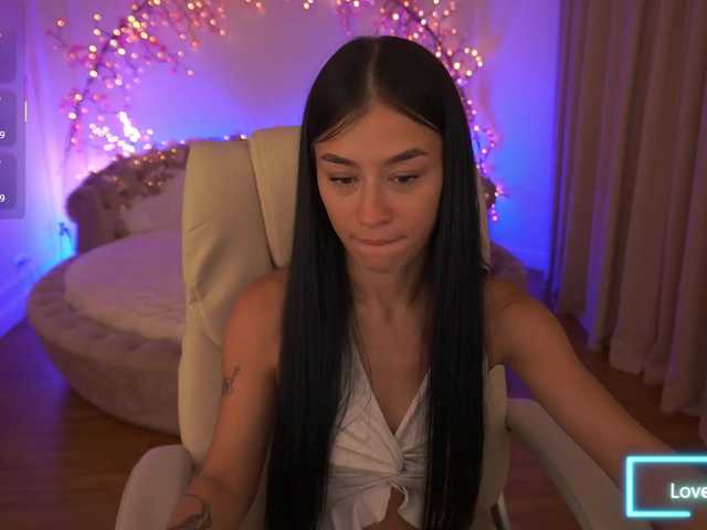 FataleNellie live cam on BongaCams