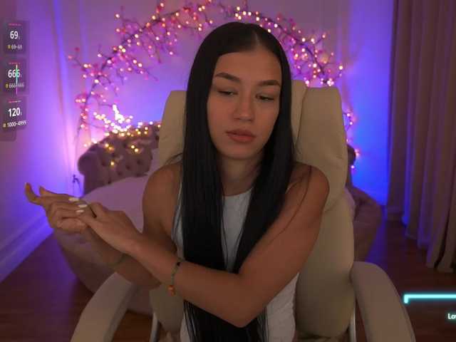 FataleNellie live webcam show