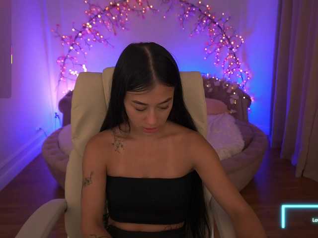FataleNellie live cam on BongaCams