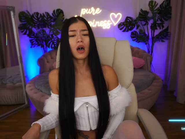 FataleNellie live cam on BongaCams