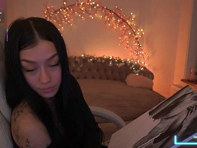 FataleNellie live cam on BongaCams