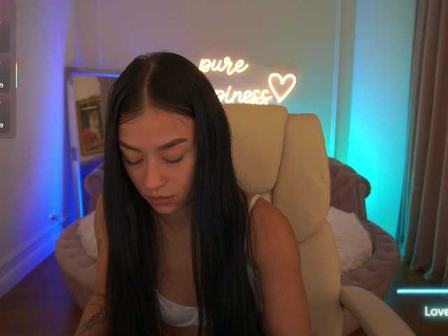 FataleNellie live cam on BongaCams