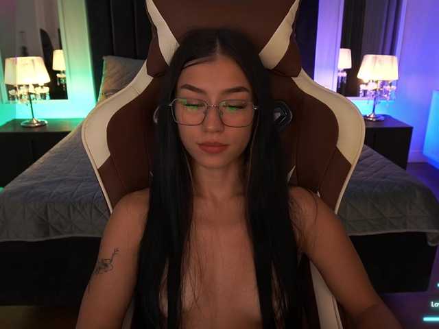 FataleNellie live cam on BongaCams