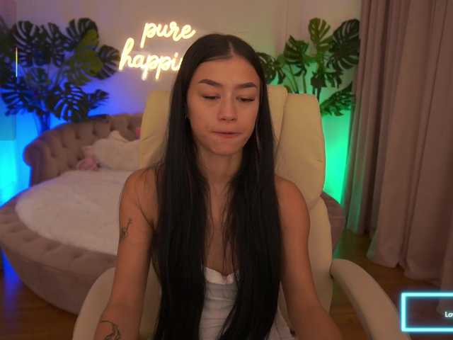 FataleNellie live cam on BongaCams