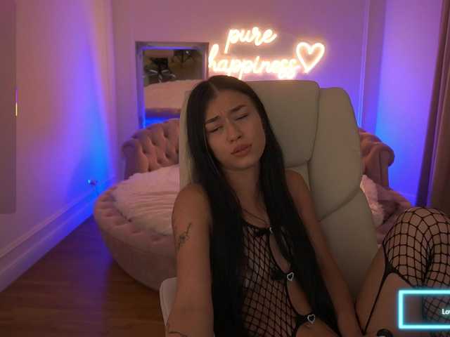 FataleNellie live cam on BongaCams
