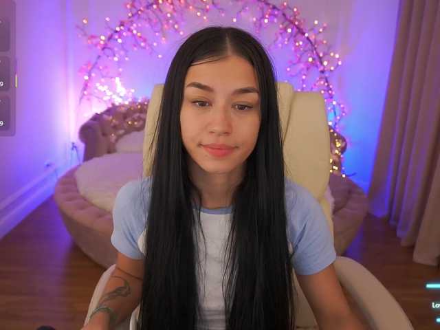 FataleNellie live webcam show