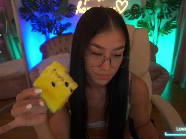 FataleNellie live cam on BongaCams
