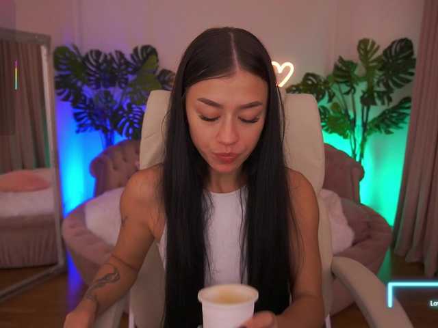 FataleNellie live cam on BongaCams