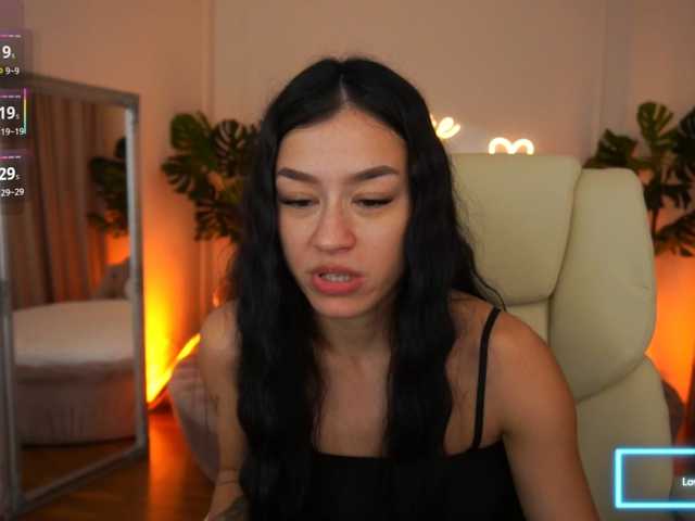 FataleNellie live cam on BongaCams