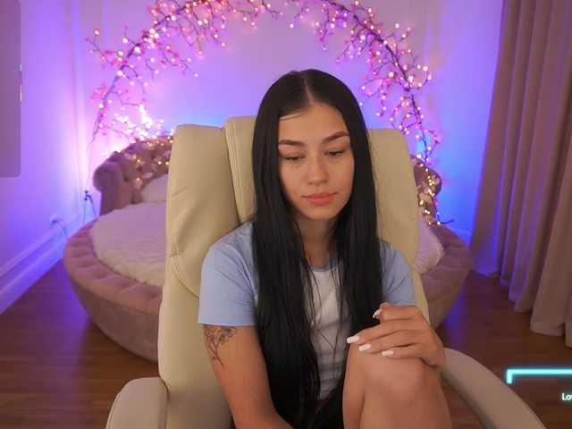 FataleNellie live cam on BongaCams