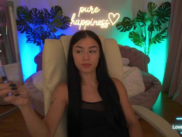 FataleNellie live cam on BongaCams